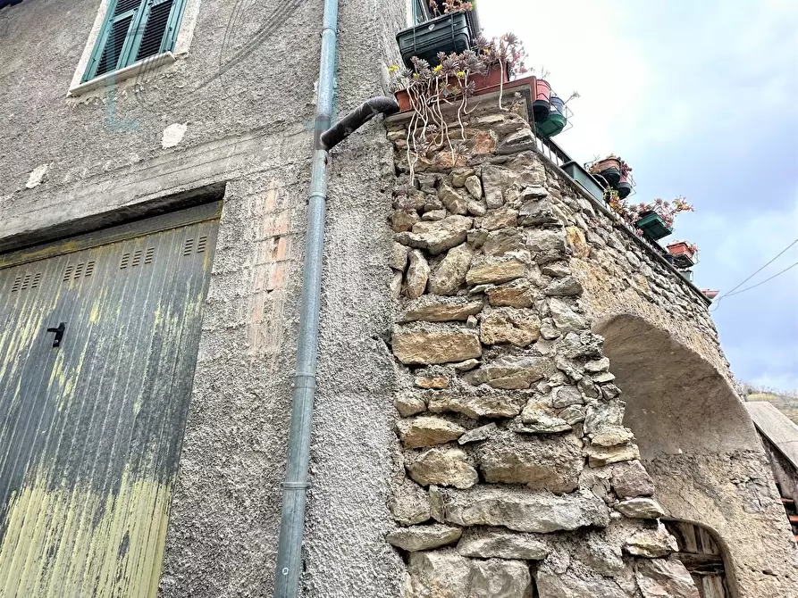 Immagine 27 di Rustico / casale in vendita  in via cuneo a Balestrino