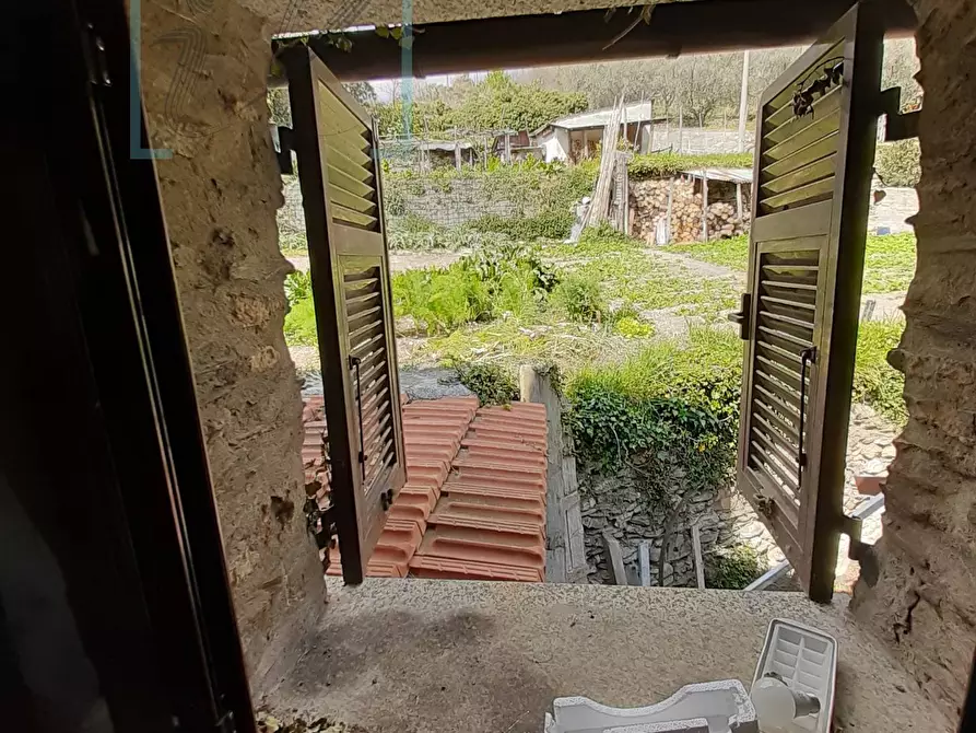 Immagine 20 di Rustico / casale in vendita  in via capitolo a Onzo