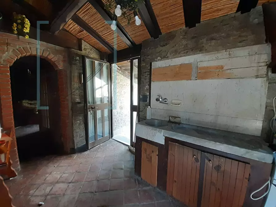 Immagine 23 di Rustico / casale in vendita  in via capitolo a Onzo