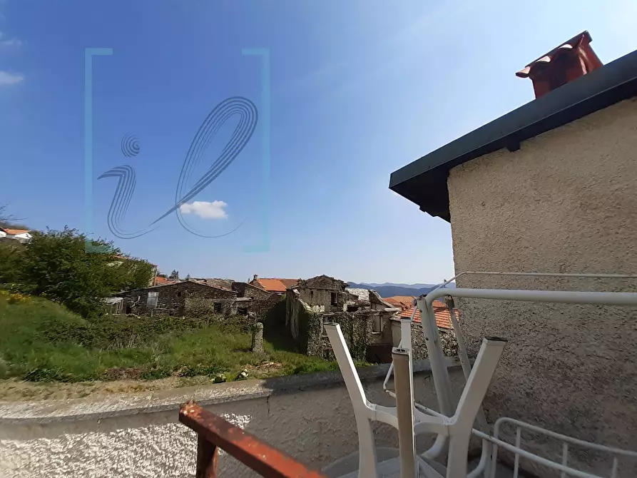 Immagine 24 di Rustico / casale in vendita  in via capitolo a Onzo