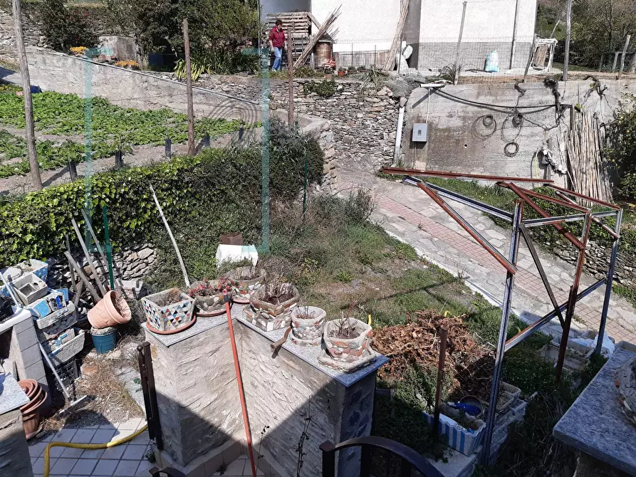 Immagine 39 di Rustico / casale in vendita  in via capitolo a Onzo