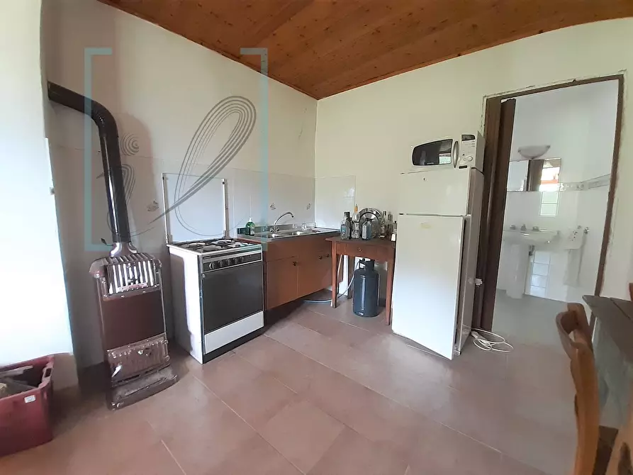 Immagine 7 di Rustico / casale in vendita  in via grenzolini a Armo