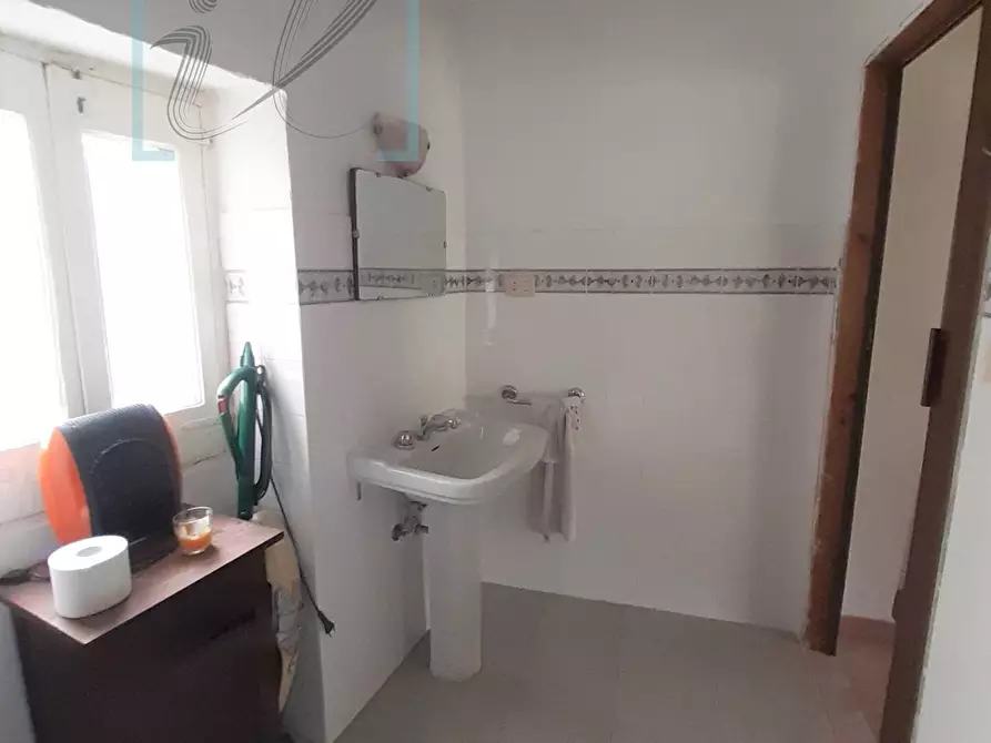 Immagine 13 di Rustico / casale in vendita  in via grenzolini a Armo