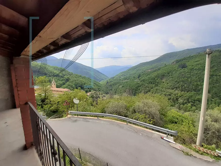 Immagine 23 di Rustico / casale in vendita  in via grenzolini a Armo