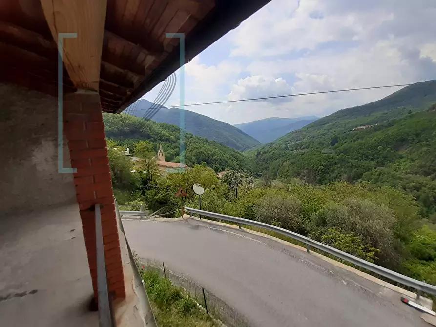 Immagine 24 di Rustico / casale in vendita  in via grenzolini a Armo