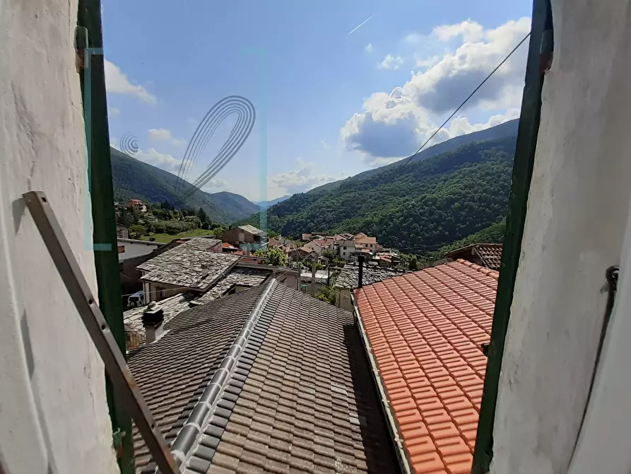 Immagine 8 di Rustico / casale in vendita  in via chiappa a Rezzo