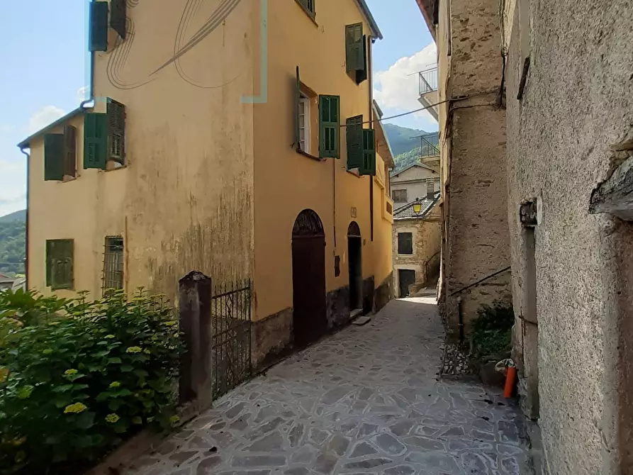 Immagine 2 di Rustico / casale in vendita  in via chiappa a Rezzo