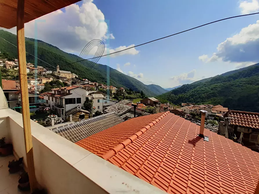 Immagine 43 di Rustico / casale in vendita  in via chiappa a Rezzo