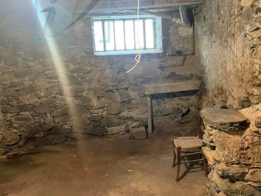 Immagine 8 di Rustico / casale in vendita  in Via Gallizzi a Arnasco