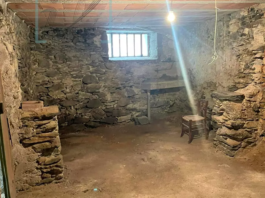 Immagine 11 di Rustico / casale in vendita  in Via Gallizzi a Arnasco