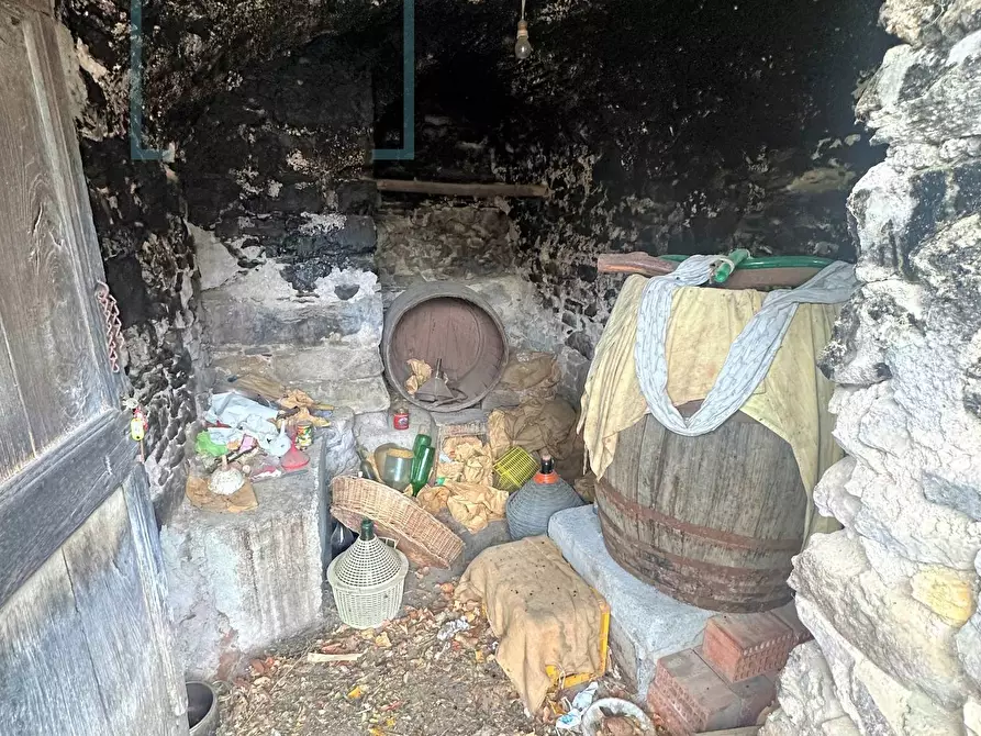 Immagine 34 di Rustico / casale in vendita  in via IV Novembre a Castelbianco