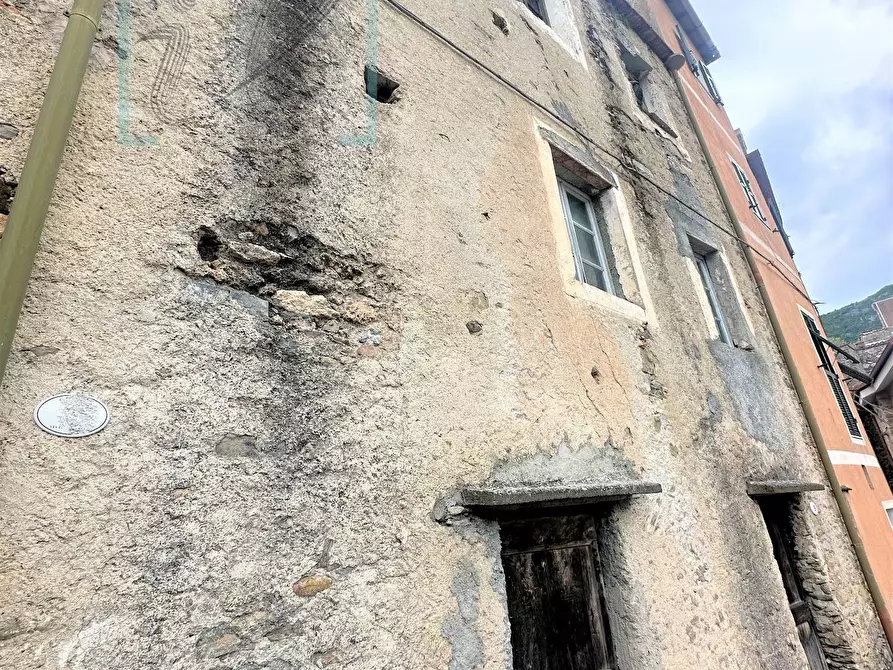 Immagine 5 di Rustico / casale in vendita  in via IV Novembre a Castelbianco