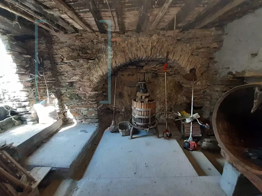 Immagine 27 di Rustico / casale in vendita  in via san sebastiano a Pieve Di Teco