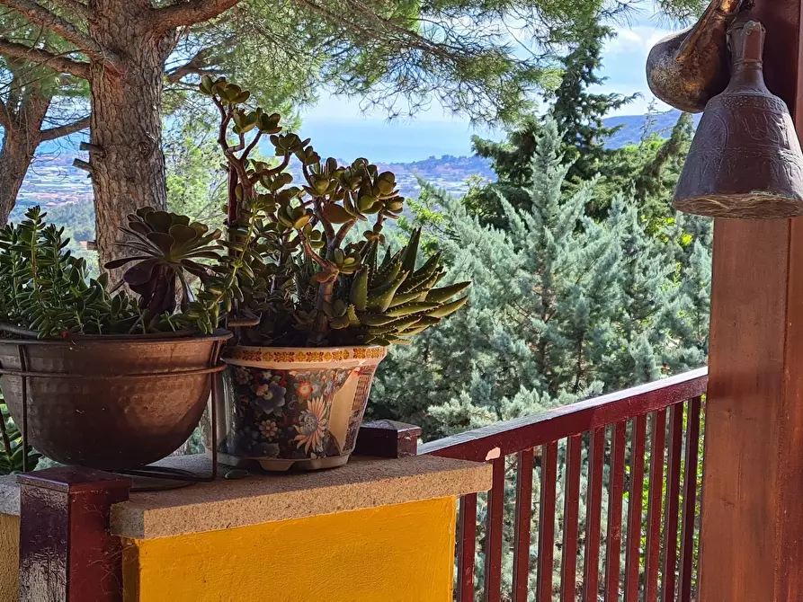 Immagine 6 di Villa in vendita  in via Pineta a Cisano Sul Neva