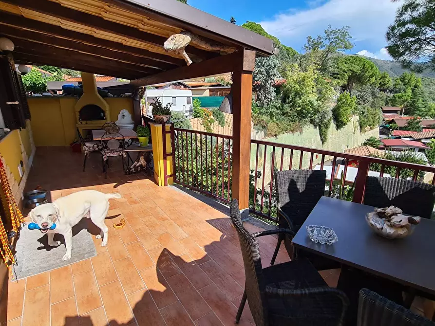 Immagine 9 di Villa in vendita  in via Pineta a Cisano Sul Neva