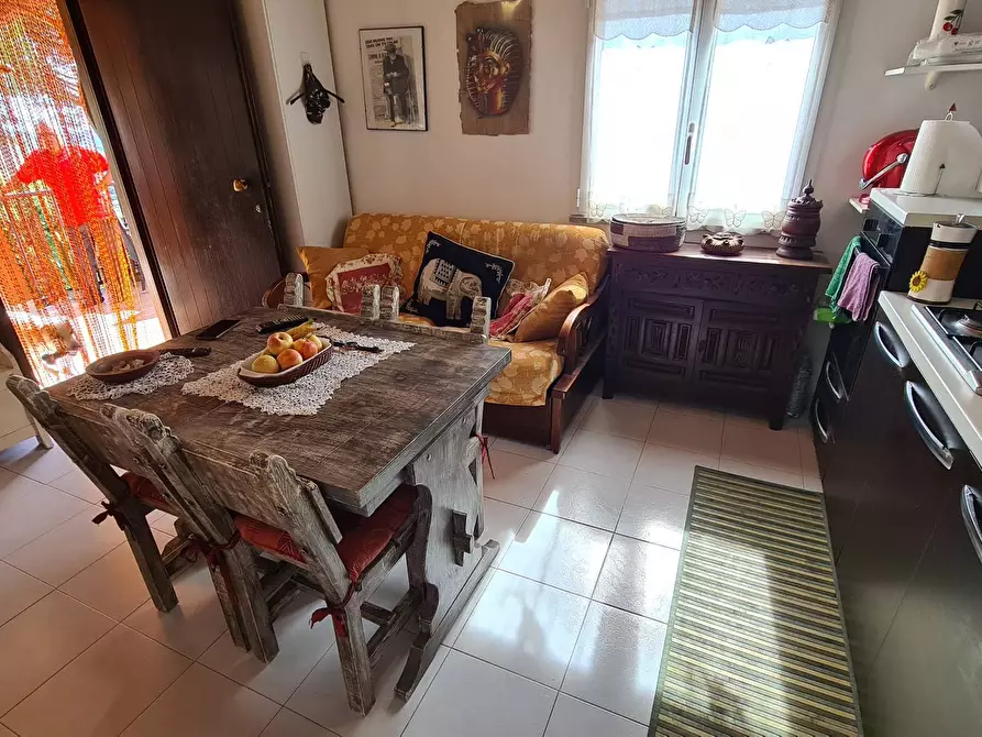 Immagine 17 di Villa in vendita  in via Pineta a Cisano Sul Neva