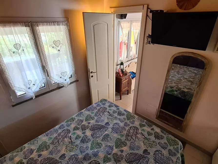 Immagine 22 di Villa in vendita  in via Pineta a Cisano Sul Neva