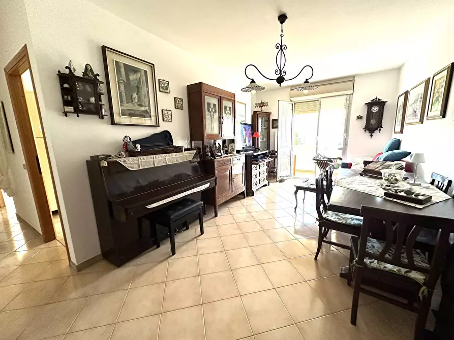 Immagine 4 di Appartamento in vendita  in Via Brescia a Albenga