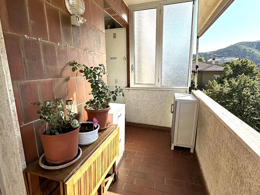 Immagine 3 di Appartamento in vendita  in Via Brescia a Albenga