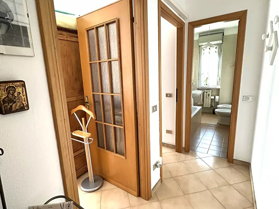 Immagine 12 di Appartamento in vendita  in Via Brescia a Albenga