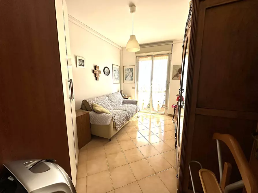 Immagine 13 di Appartamento in vendita  in Via Brescia a Albenga