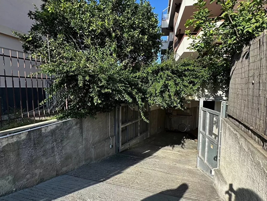 Immagine 3 di Box auto in vendita  in via carloforte a Albenga