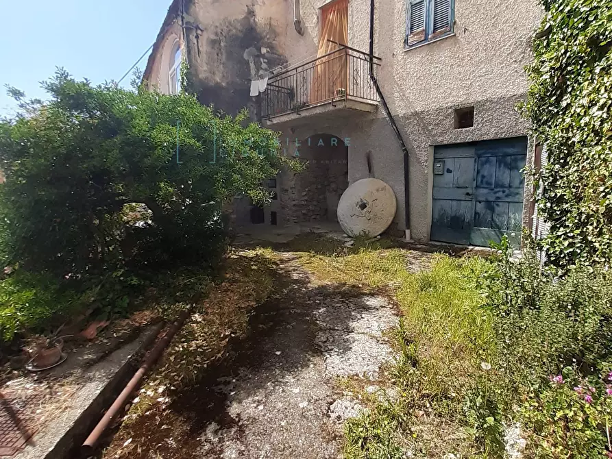 Immagine 2 di Rustico / casale in vendita  in vico rosa a Pontedassio