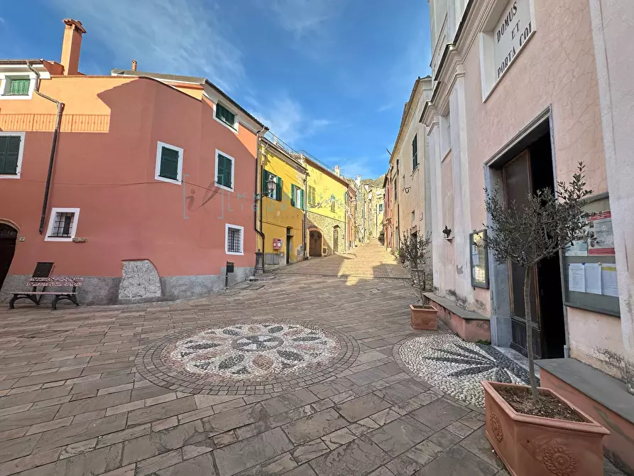 Immagine 1 di Appartamento in vendita  in piazza nuova peagna a Ceriale