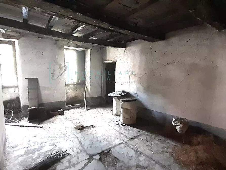 Immagine 10 di Rustico / casale in vendita  in Via Lucifredi a Borghetto D'arroscia