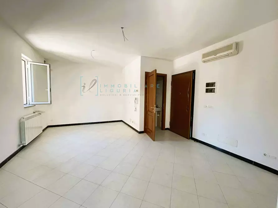 Immagine 10 di Ufficio in vendita  in via aurelia a Ceriale