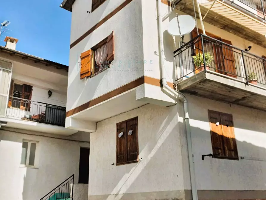 Immagine 20 di Appartamento in vendita  in Via Umberto I a Cosio D'arroscia