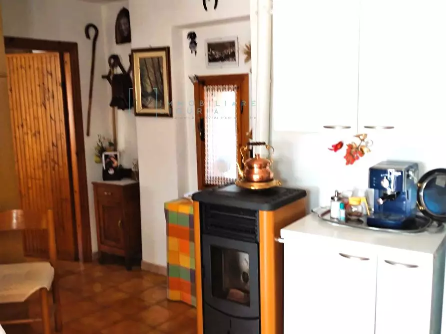 Immagine 12 di Appartamento in vendita  in Via Umberto I a Cosio D'arroscia