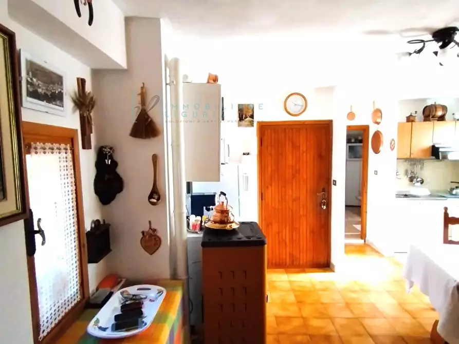 Immagine 19 di Appartamento in vendita  in Via Umberto I a Cosio D'arroscia