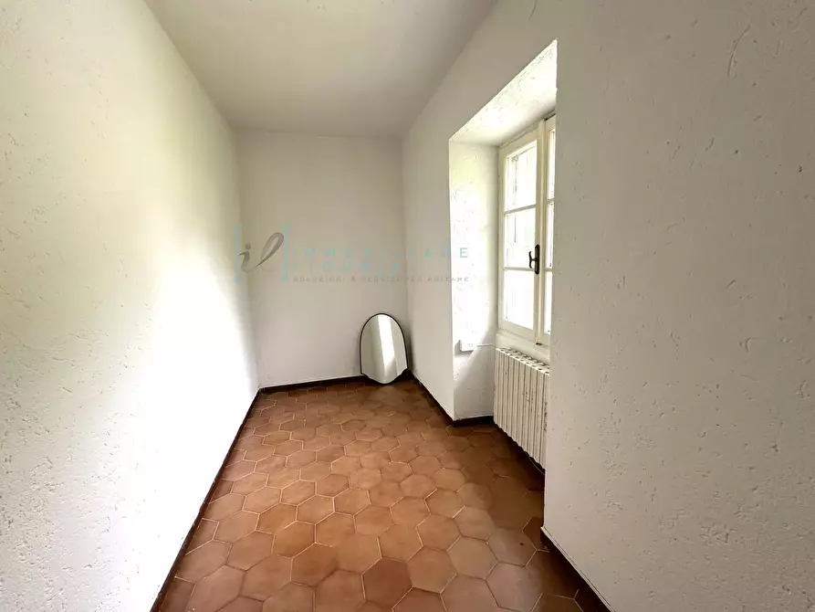 Immagine 31 di Rustico / casale in vendita  in Via Pennavaire a Castelbianco