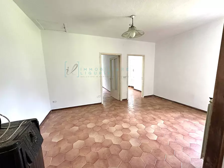 Immagine 36 di Rustico / casale in vendita  in Via Pennavaire a Castelbianco