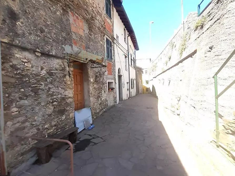 Immagine 3 di Rustico / casale in vendita  in Via Sant'Antonio a Pornassio