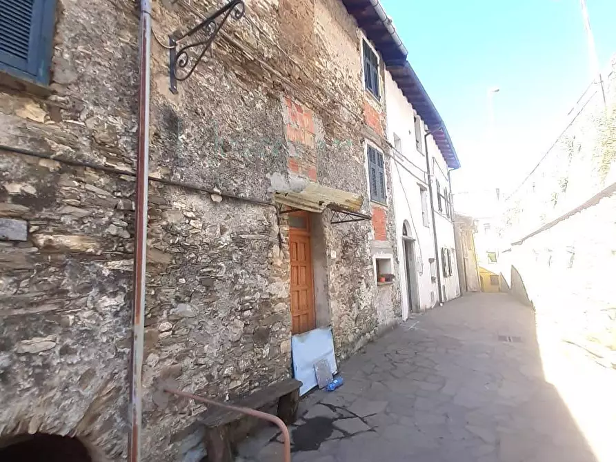 Immagine 4 di Rustico / casale in vendita  in Via Sant'Antonio a Pornassio