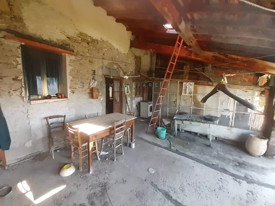 Immagine 27 di Rustico / casale in vendita  in Via Sant'Antonio a Pornassio