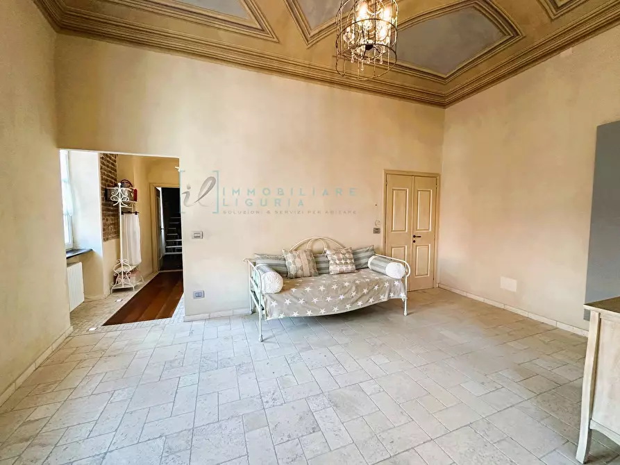 Immagine 4 di Appartamento in vendita  in Via Medagli d'Oro a Albenga