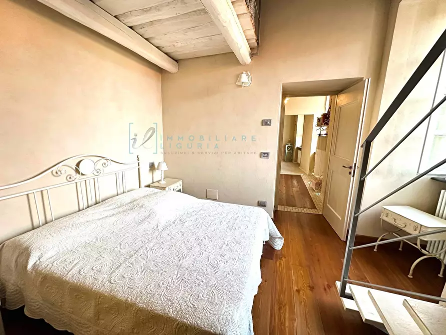 Immagine 34 di Appartamento in vendita  in Via Medagli d'Oro a Albenga