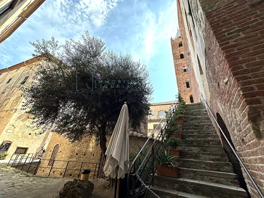 Immagine 46 di Appartamento in vendita  in Via Medagli d'Oro a Albenga