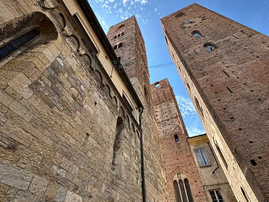 Immagine 51 di Appartamento in vendita  in Via Medagli d'Oro a Albenga