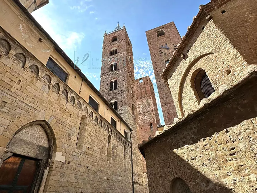 Immagine 52 di Appartamento in vendita  in Via Medagli d'Oro a Albenga