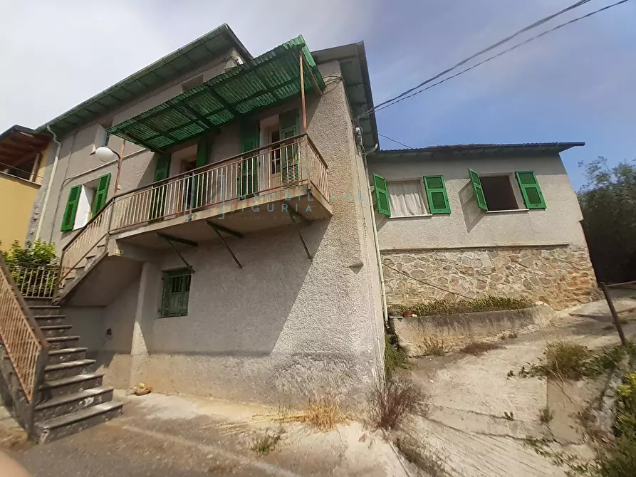 Immagine 1 di Rustico / casale in vendita  in Borgo Aracà a Ranzo