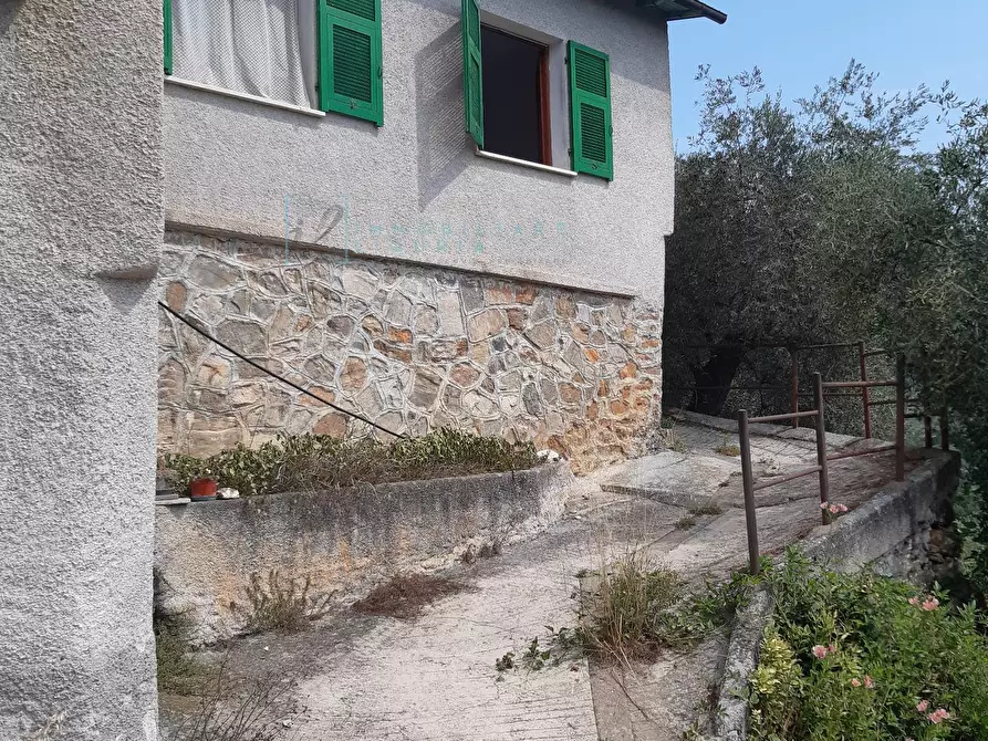 Immagine 34 di Rustico / casale in vendita  in Borgo Aracà a Ranzo