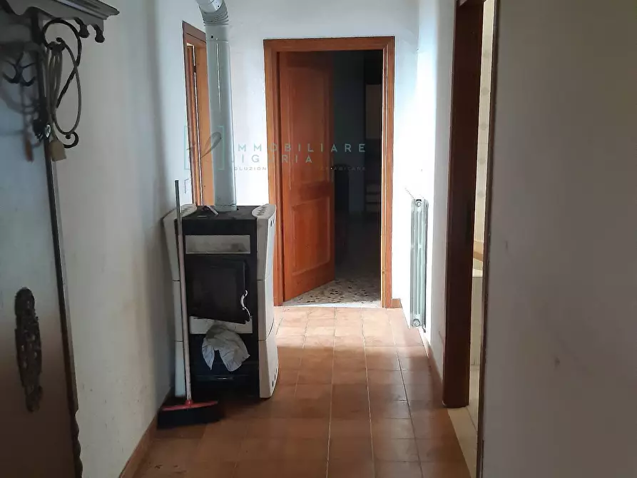 Immagine 11 di Rustico / casale in vendita  in località quartarole a Borghetto D'arroscia