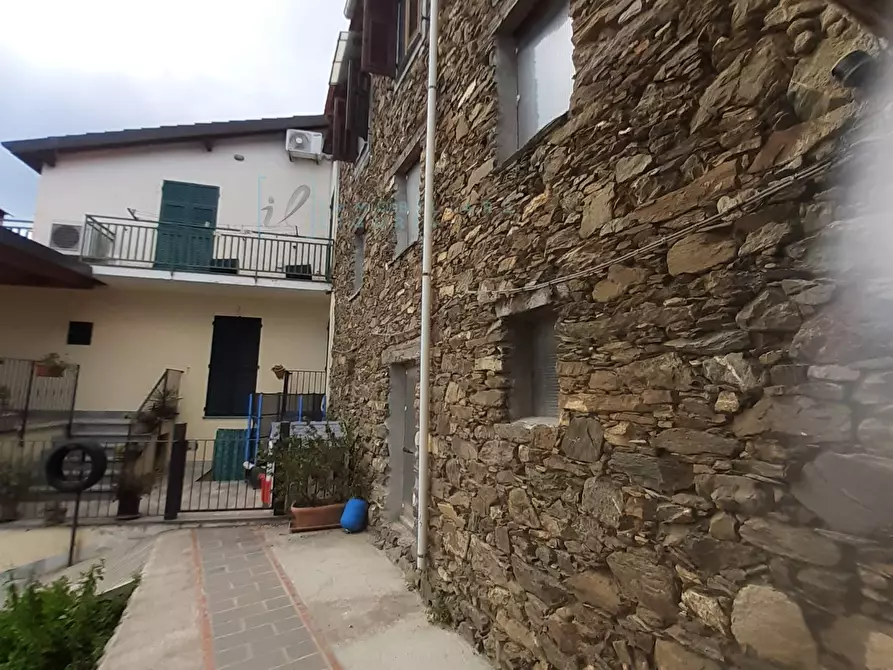 Immagine 26 di Rustico / casale in vendita  in località quartarole a Borghetto D'arroscia