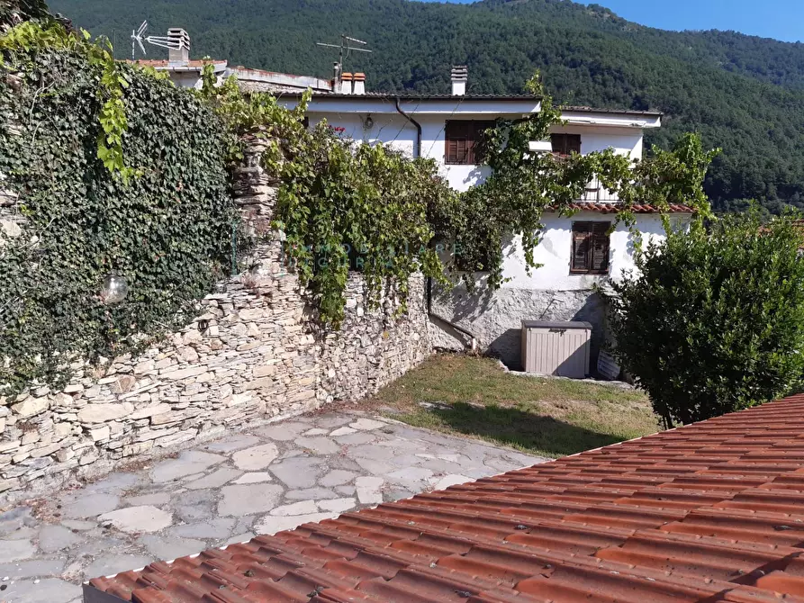 Immagine 17 di Appartamento in vendita  in Via Roma a Rezzo