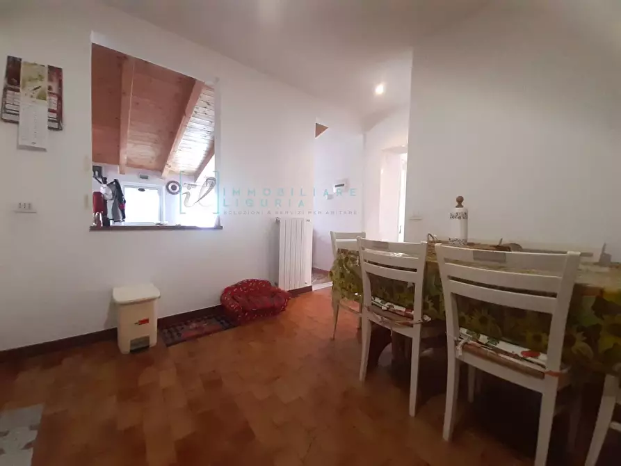 Immagine 11 di Appartamento in vendita  in Via Roma a Rezzo