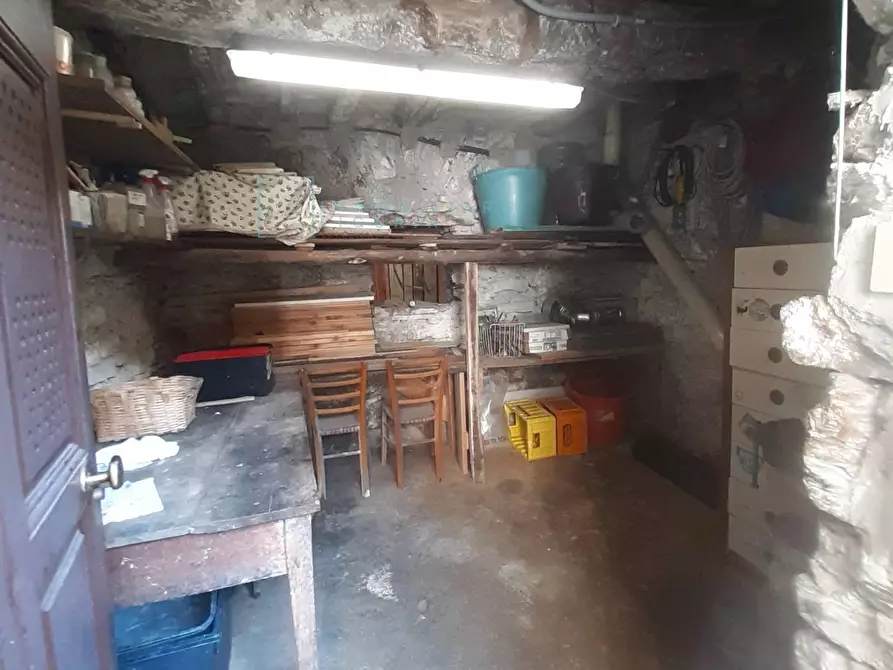 Immagine 30 di Casa indipendente in vendita  in via canadà a Rezzo